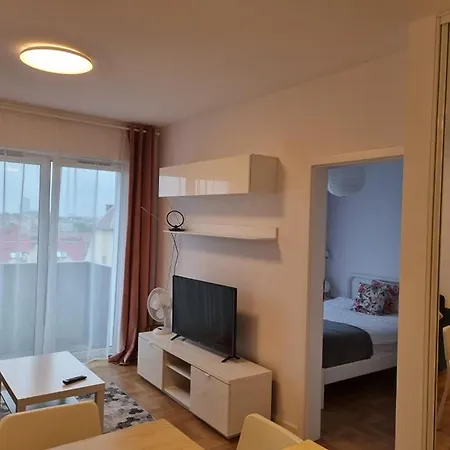 Jbhotels Comfort Apartment 4*
