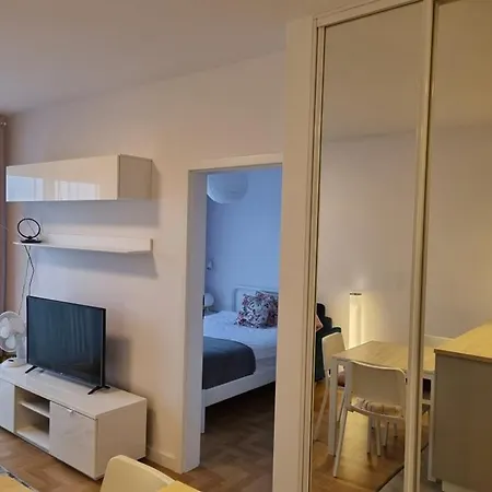 Lejlighed Jbhotels Comfort 4*